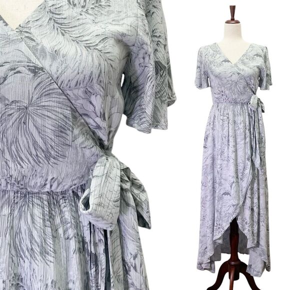 Ivy City Co Flutter Sleeve Faux Wrap Dress Silver Sage Botanical Print Size XS - Picture 1 of 15
